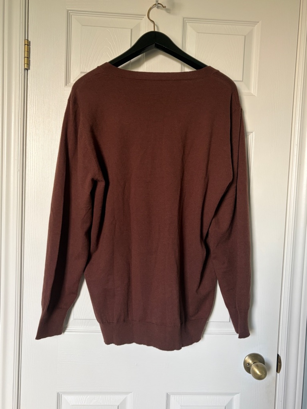 Men's V-Neck Sweater in Deep Brown - Picture 3 of 5